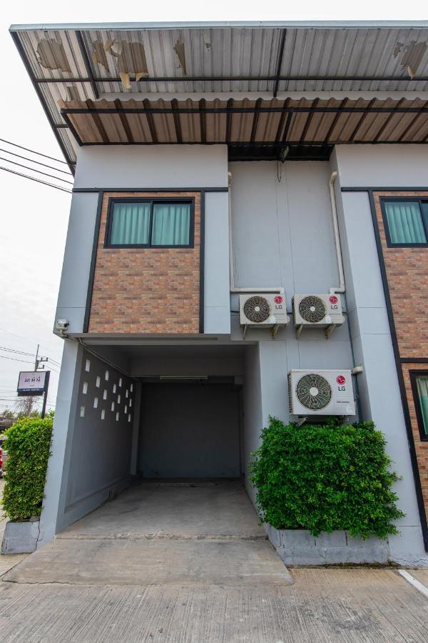 Hotel Matini Klong1 à Rangsit Extérieur photo