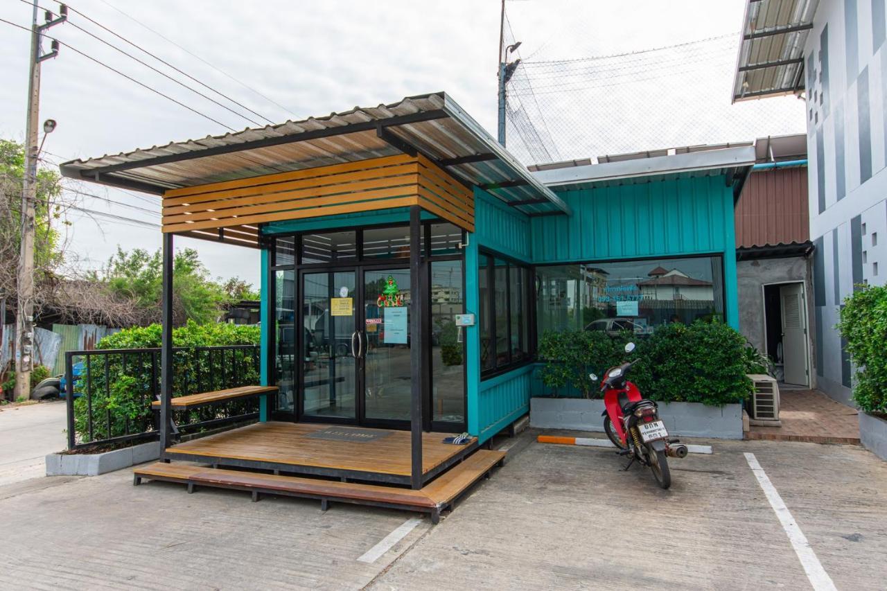 Hotel Matini Klong1 à Rangsit Extérieur photo